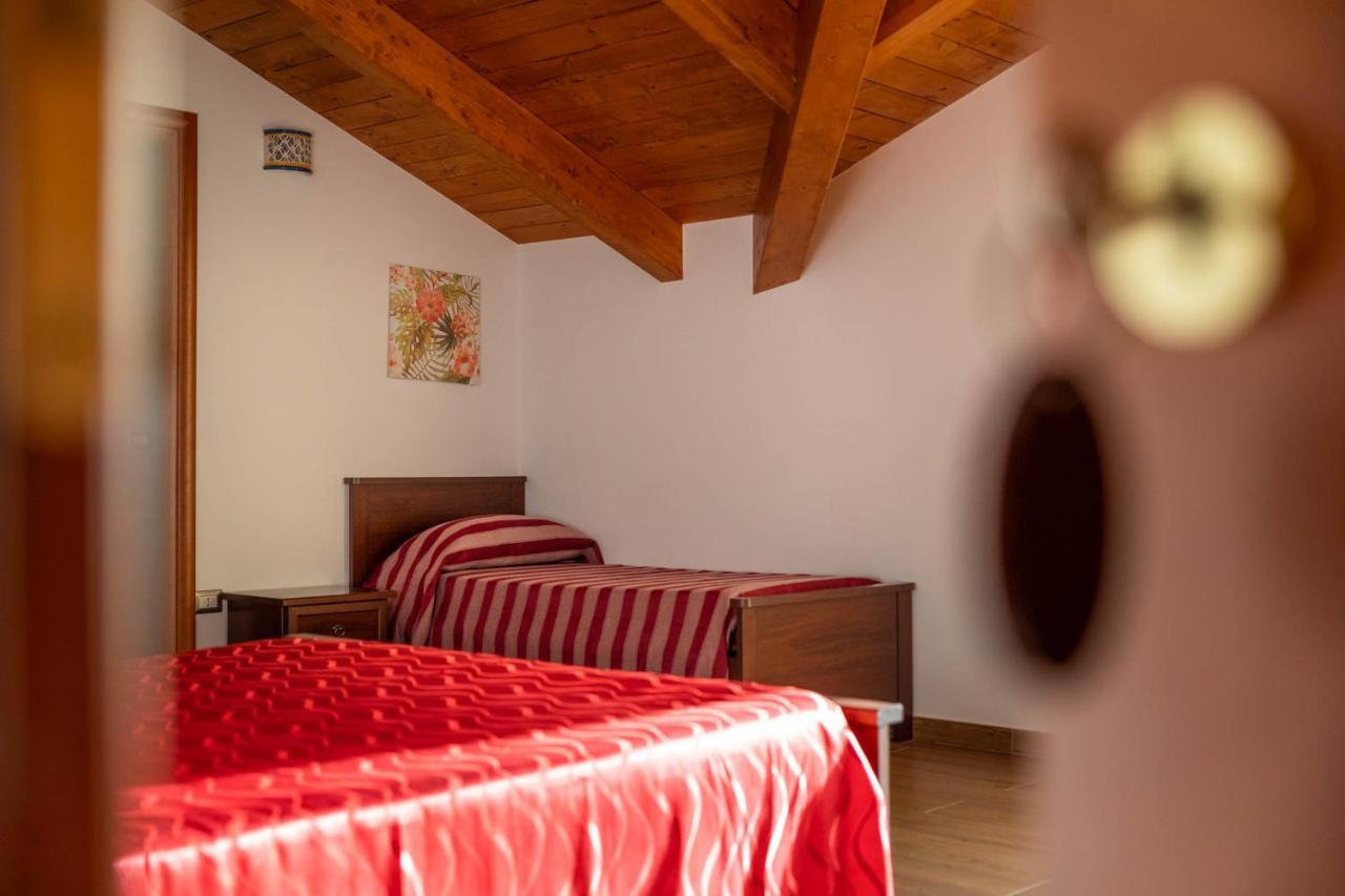 B&B La Mortella Albanella Esterno foto