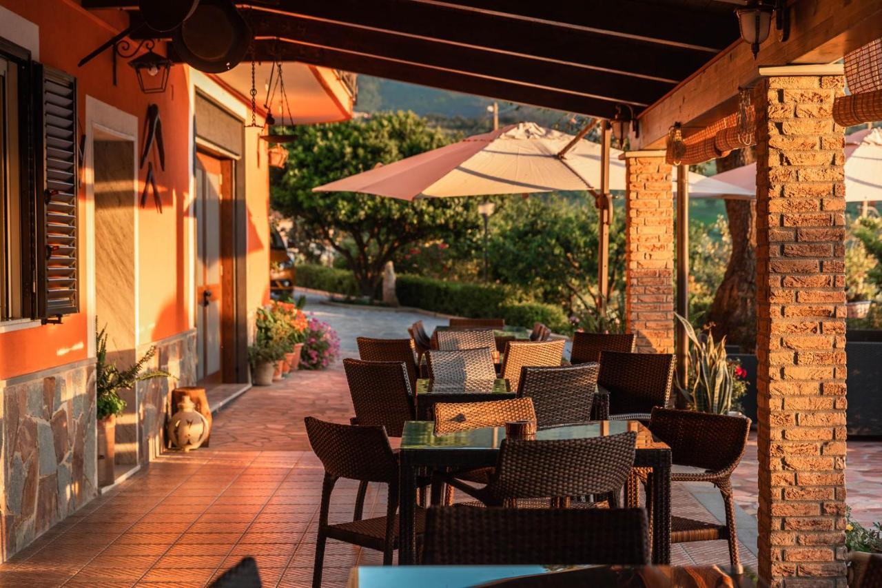 B&B La Mortella Albanella Esterno foto